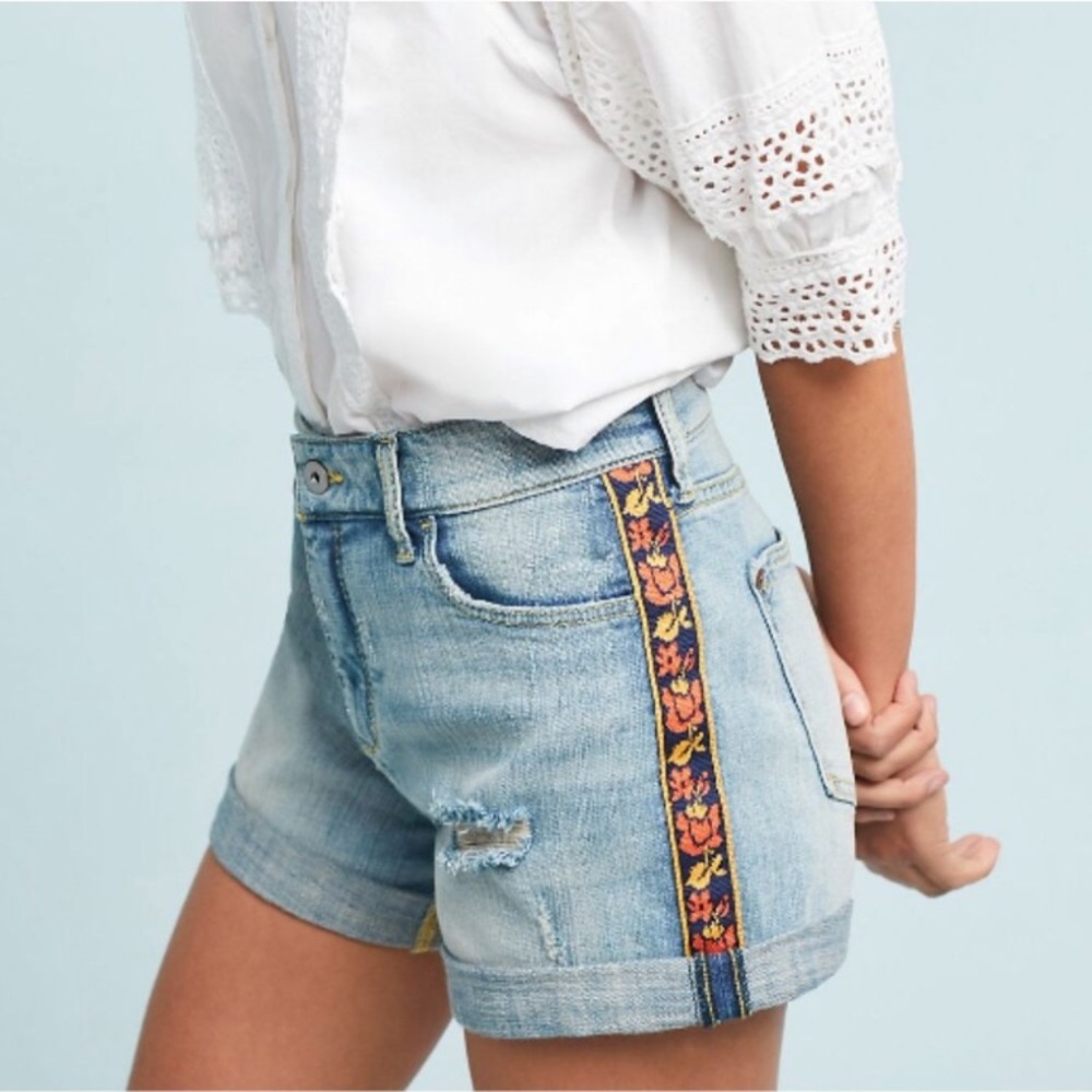 Pilcro & the Letterpress Shorts